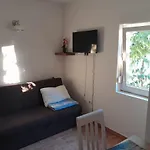 Apartmani Mia Rada
